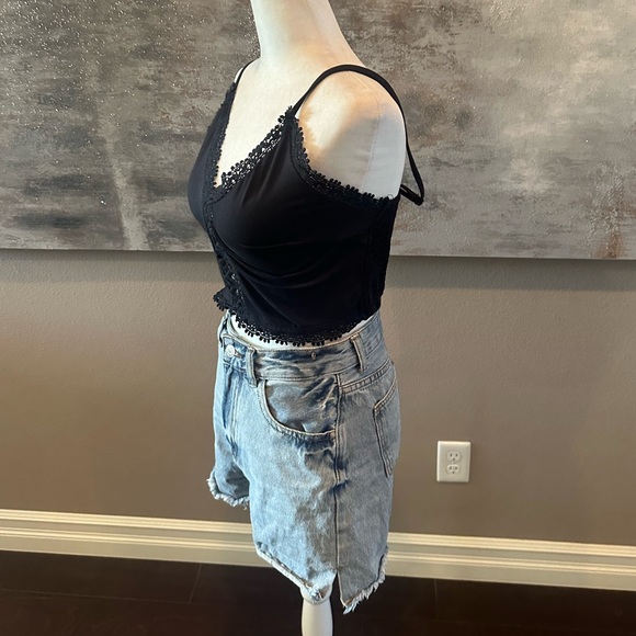 Women’s BKE Essentials Lace-Trimmed Bralette - Picture 3 of 7